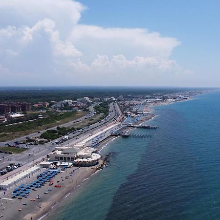 Apartament Moonlight Next Palapellicone Tra Mare E Pineta Monolocale Lido di Ostia Zewnętrze zdjęcie